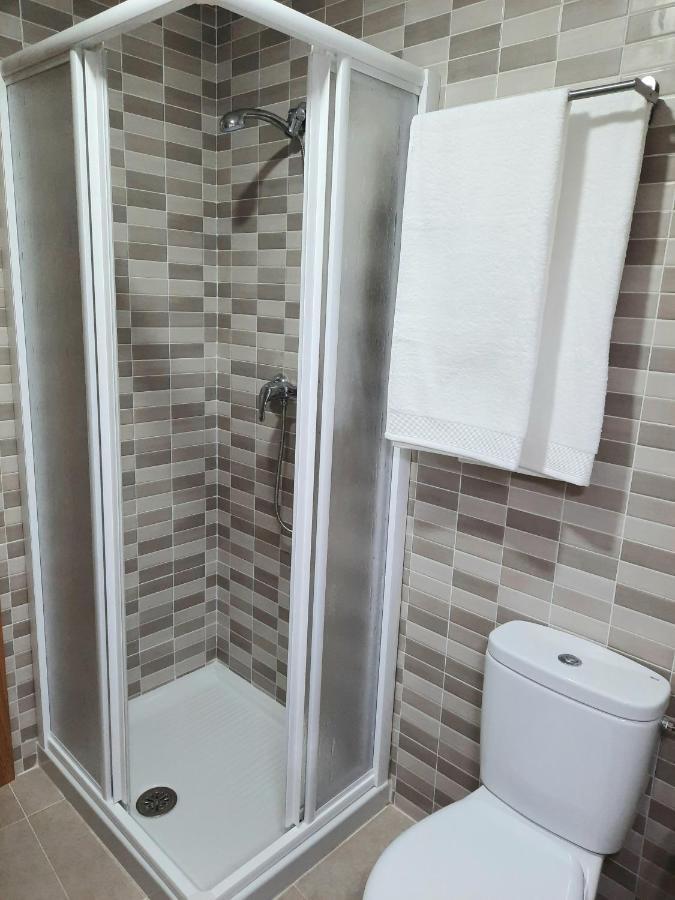 Apartamentos Clavero 10 Пласенсия Экстерьер фото